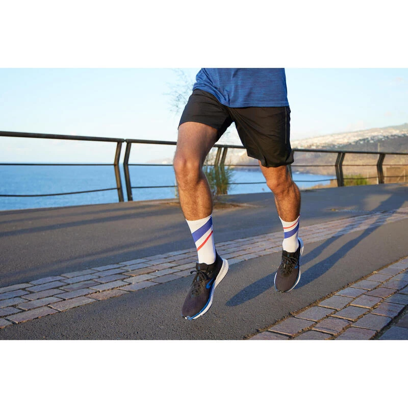 CHAUSSETTES DE RUNNING RUN900 EPAISSES MI-MOLLET BLANCHES BLEUES ROUGES 4 CHAUSSETTES DE RUNNING RUN900 EPAISSES MI-MOLLET BLANCHES BLEUES ROUGES – Image 2