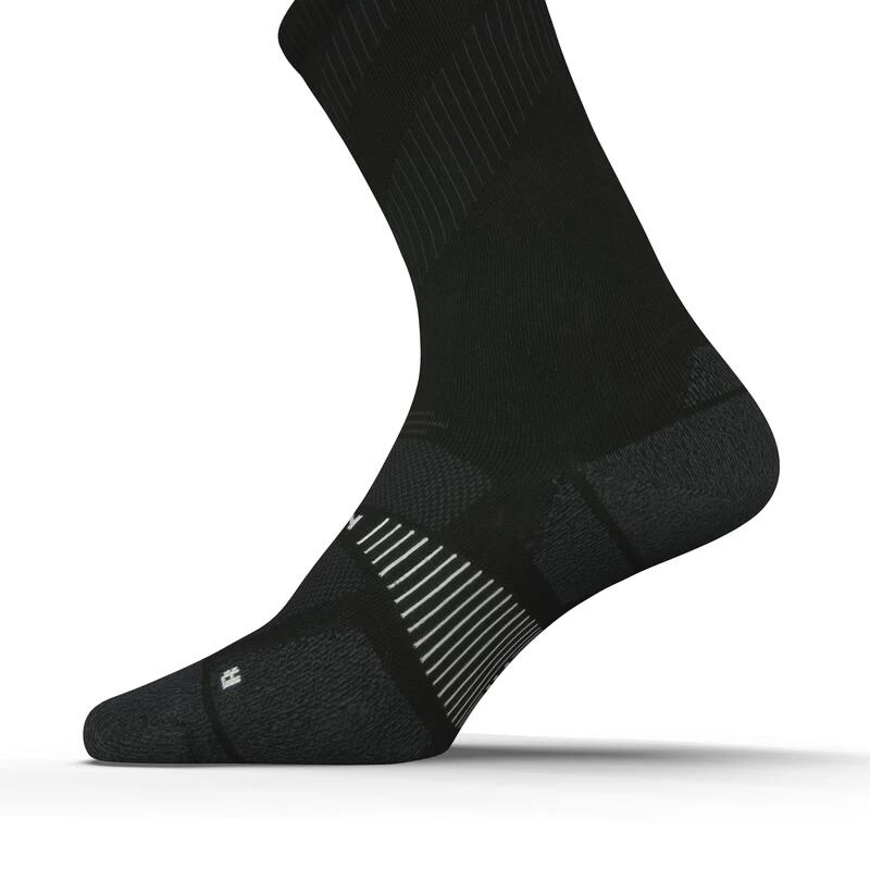 CHAUSSETTES DE RUNNING RUN900 FINES MI-MOLLET NOIRES 6 CHAUSSETTES DE RUNNING RUN900 FINES MI-MOLLET NOIRES – Image 4