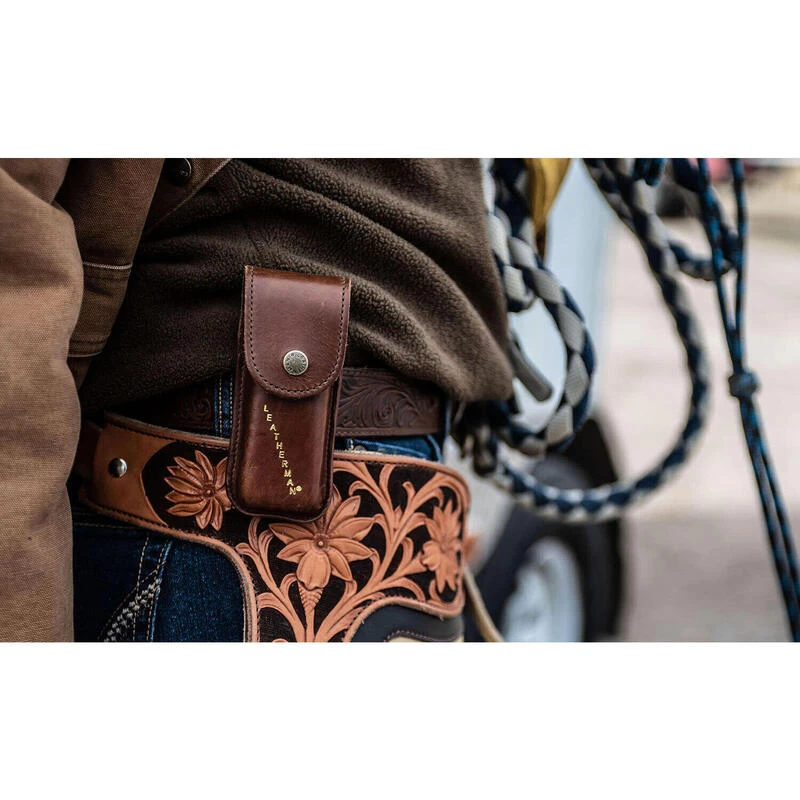 Étui HERITAGE Taille Large Pour Pince LEATHERMAN - Cuir Haut De Gamme 5 Étui HERITAGE Taille Large Pour Pince LEATHERMAN - Cuir Haut De Gamme – Image 3