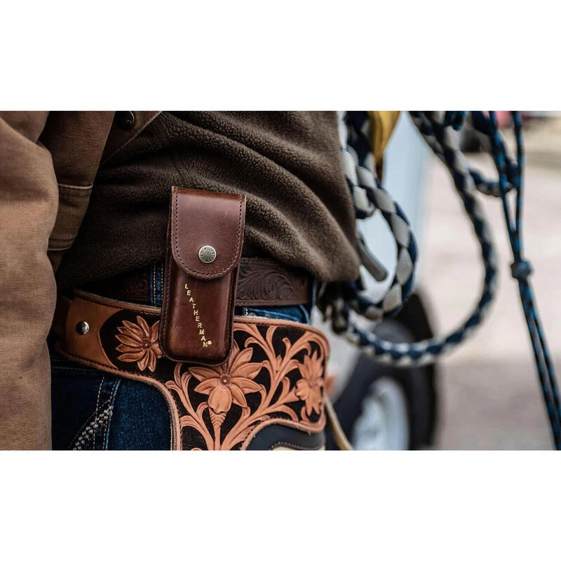 Étui HERITAGE Taille Moyenne Pour Pince LEATHERMAN - Cuir Haut De Gamme 5 Étui HERITAGE Taille Moyenne Pour Pince LEATHERMAN - Cuir Haut De Gamme – Image 3