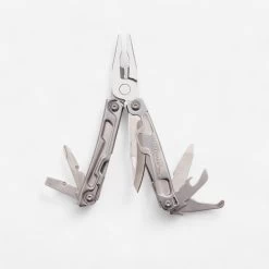 PINCE 14 FONCTIONS LEATHERMAN REV