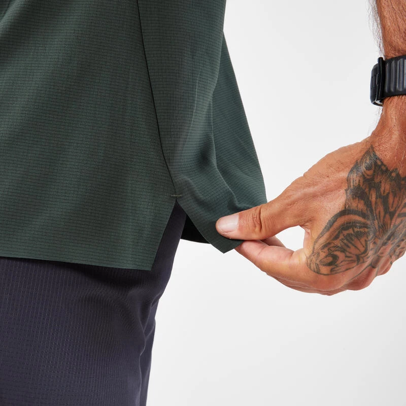 T-shirt De Running Longue Distance Homme - KIPRUN Run 900 Ultra Vert Foncé Grisé 8 T-shirt De Running Longue Distance Homme - KIPRUN Run 900 Ultra Vert Foncé Grisé – Image 6