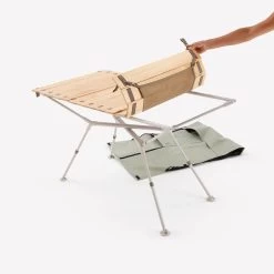 Quechua TABLE DE CAMPING COMPACTE 4/6 PERSONNES - PLATEAU BOIS - POCHE DE RANGEMENT -Activités De Plein Air table de camping compacte 46 personnes plateau bois poche de rangement 7