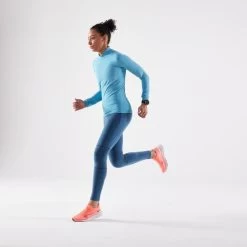 TEE SHIRT MANCHES LONGUES RUNNING SANS COUTURES FEMME - KIPRUN SKINCARE BLEU -Activités De Plein Air tee shirt manches longues running sans coutures femme kiprun skincare bleu 6