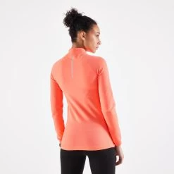 TEE SHIRT MANCHES LONGUES RUNNING SANS COUTURES FEMME - KIPRUN SKINCARE CORAIL -Activités De Plein Air tee shirt manches longues running sans coutures femme kiprun skincare corail 2