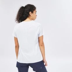 Quechua Tee Shirt Ultra Léger De Randonnée Rapide FH 500 Femme Ice. 9 Quechua Tee Shirt Ultra Léger De Randonnée Rapide FH 500 Femme Ice. -Activités De Plein Air tee shirt ultra leger de randonnee rapide fh 500 femme ice 2