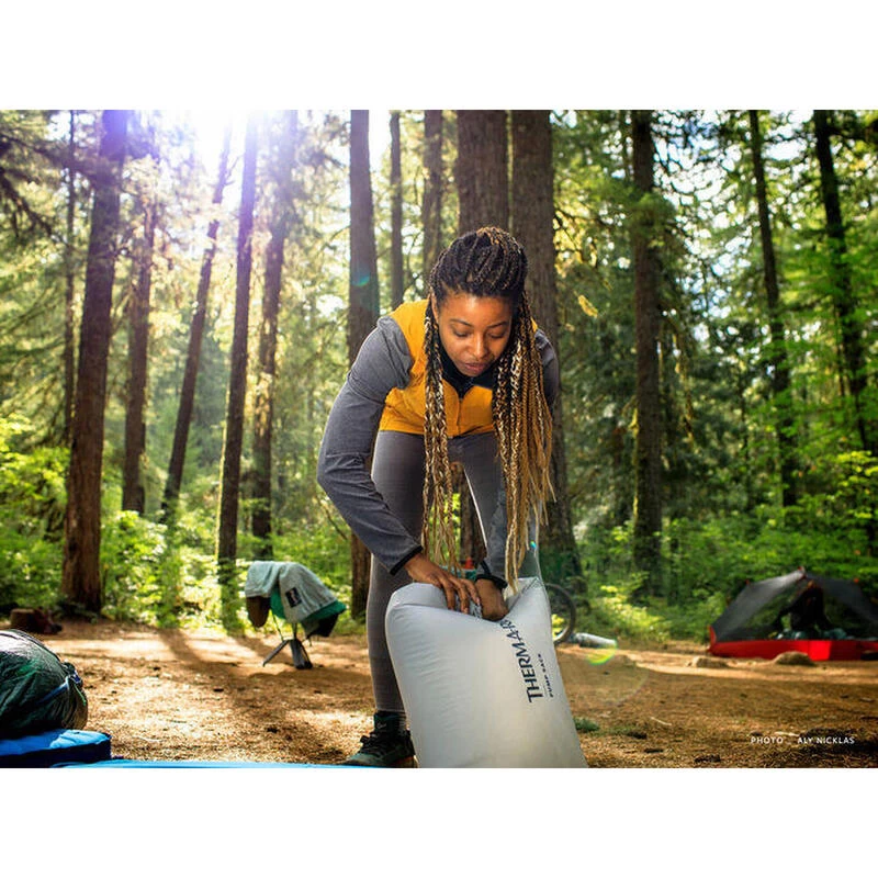 Therm-a-Rest NeoAir Topo Luxe - Bâtons 5 Therm-a-Rest NeoAir Topo Luxe - Bâtons – Image 3