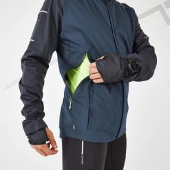 VESTE RUNNING HIVER DEPERLANTE COUPE-VENT HOMME - KIPRUN WARM REGUL BLEU FONCE 9 VESTE RUNNING HIVER DEPERLANTE COUPE-VENT HOMME - KIPRUN WARM REGUL BLEU FONCE -Activités De Plein Air veste running hiver deperlante coupe vent homme kiprun warm regul bleu fonce 3